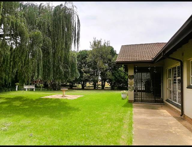 4 BEDROOM HOUSE FOR SALE IN SPAARWATER AH